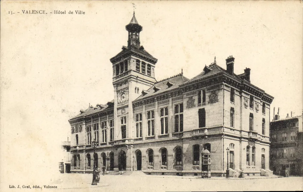 Valence - Palácio de Ville — Lib. J. Grel, editor Valence, n°13 - Frente