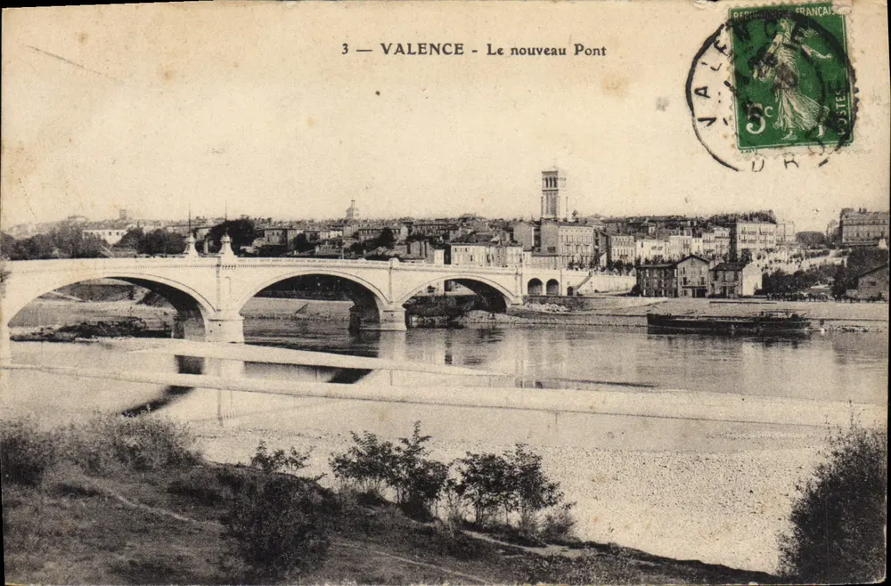 Valence - O novo Ponte — vista do ponte sobre o Rio Rhône com a cidade no fundo — editor desconhecido, n° 3 - Frente