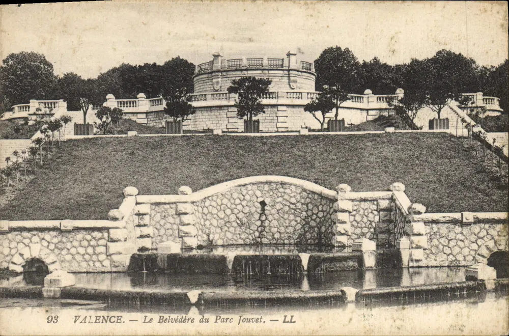 Valence — Der Belvedere des Parks Jouviet — LL - Vorderseite
