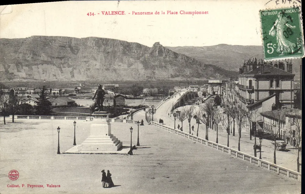 Valência - Panorama da Place Championnet — Coleção P. Peyrouze, n° 434 - Frente