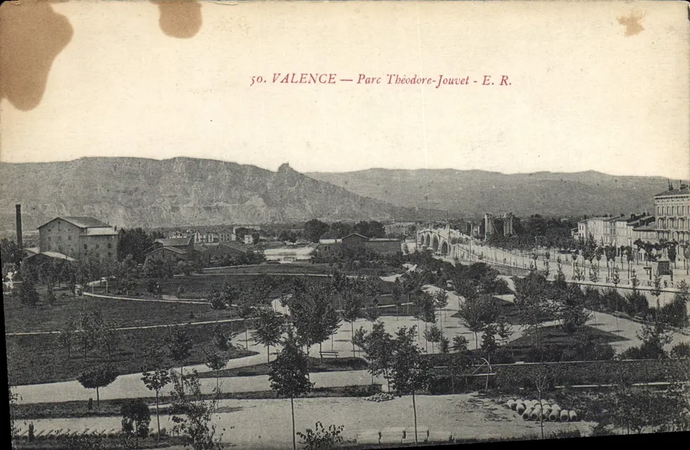 Valência — Parque Théodore-Jouvet — E. R. n°50 - Frente