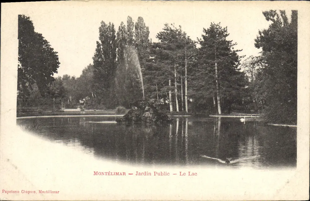 Montélimar — Jardim Público — O Lago — Papeterie Chapuis, Montélimar - Frente
