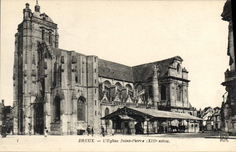 Dreux — La Iglesia de San Pedro (siglo XIII) - Anverso