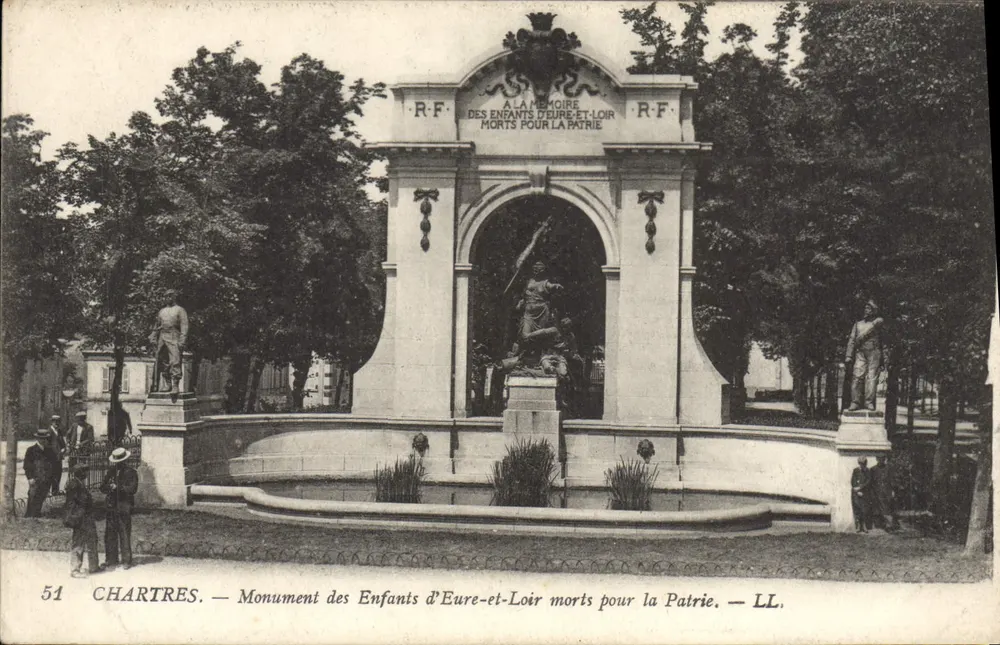 Chartres — Denkmal für die Kinder von Eure-et-Loir, die für das Vaterland starben — LL. - Vorderseite