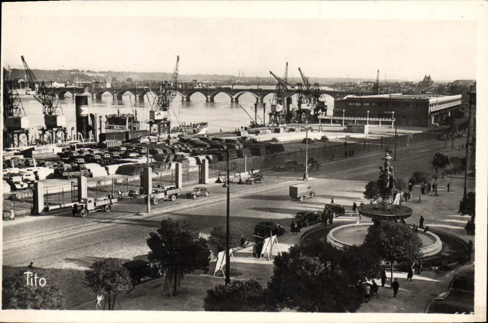 Autonomer Hafen von Bordeaux — Place de la Bourse und die Brücke — Éditions TITO - Vorderseite
