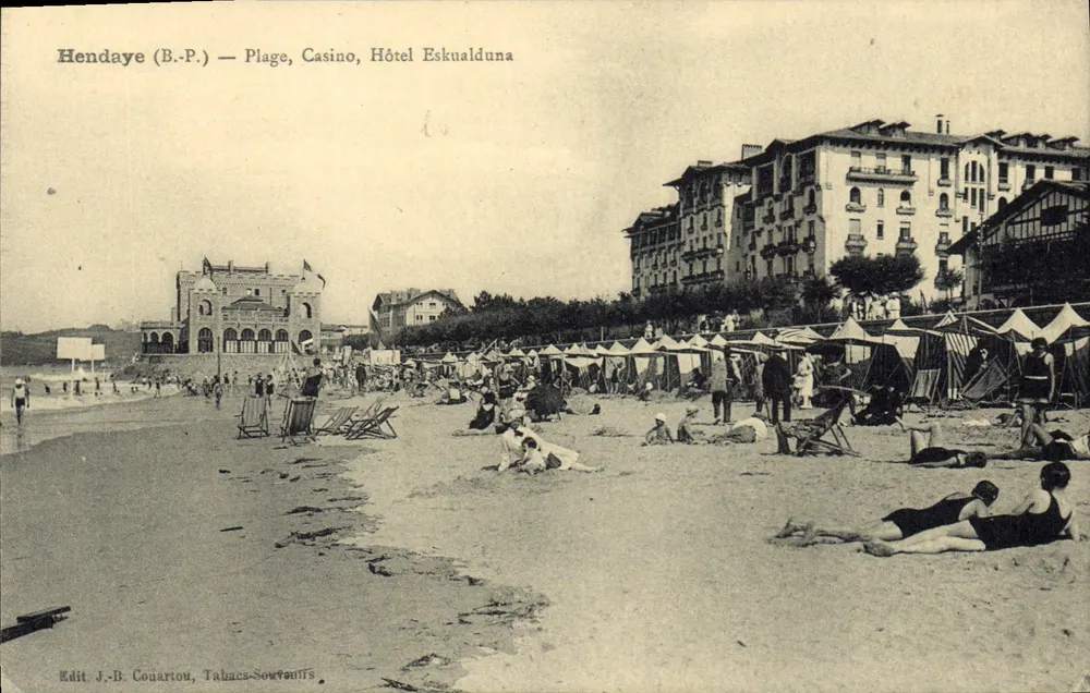 Hendaye (B.P.) — Strand, Casino, Hotel Eskualduna — Edit. J.-B. Couartou, Tabacs-Souvenirs - Vorderseite