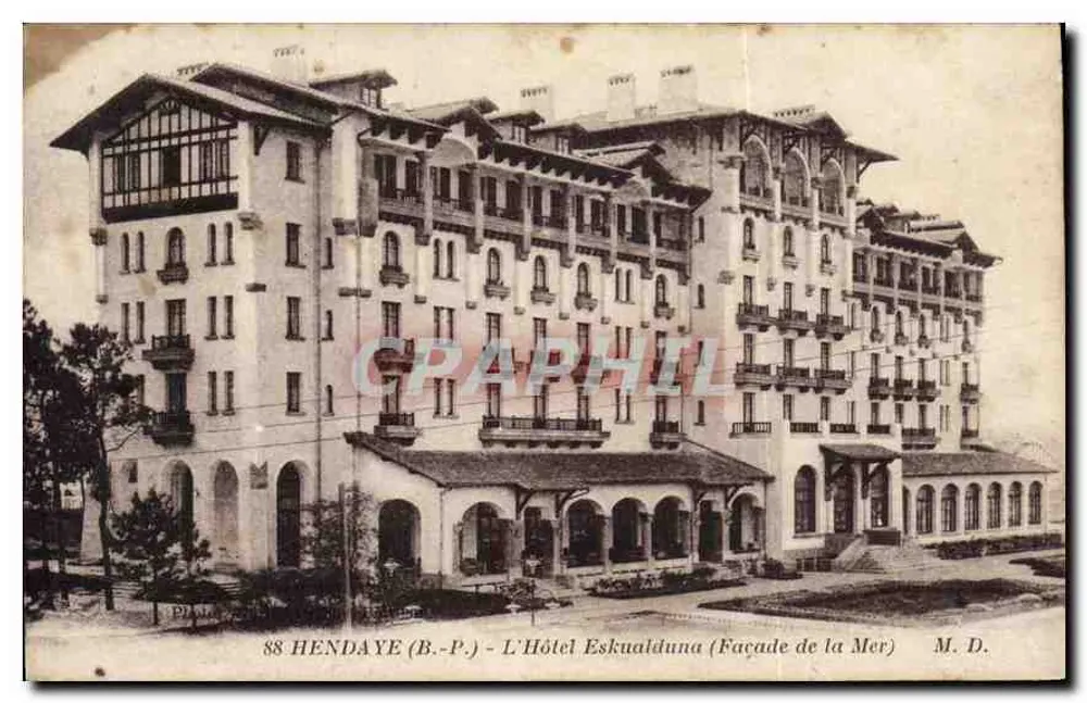 Hendaye (B.-P.) - Das Hotel Eskualduna (Fassade zum Meer) - M. D. - Vorderseite