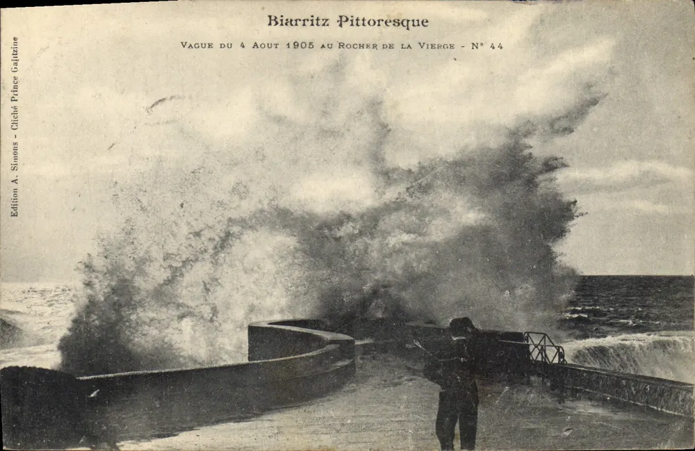 Biarritz Pittoresk — Welle vom 4. August 1905 am Rocher de la Vierge — Nr. 44 — Edition A. Simons - Vorderseite