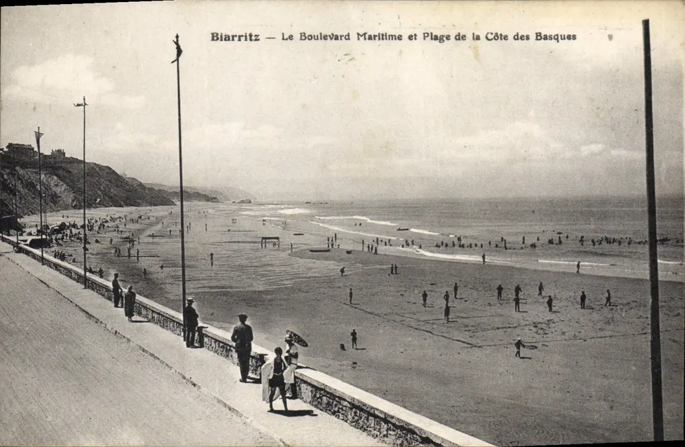 Biarritz — Der Maritime Boulevard und Strand der Basque-Küste — L. Lugand, Verleger - Vorderseite