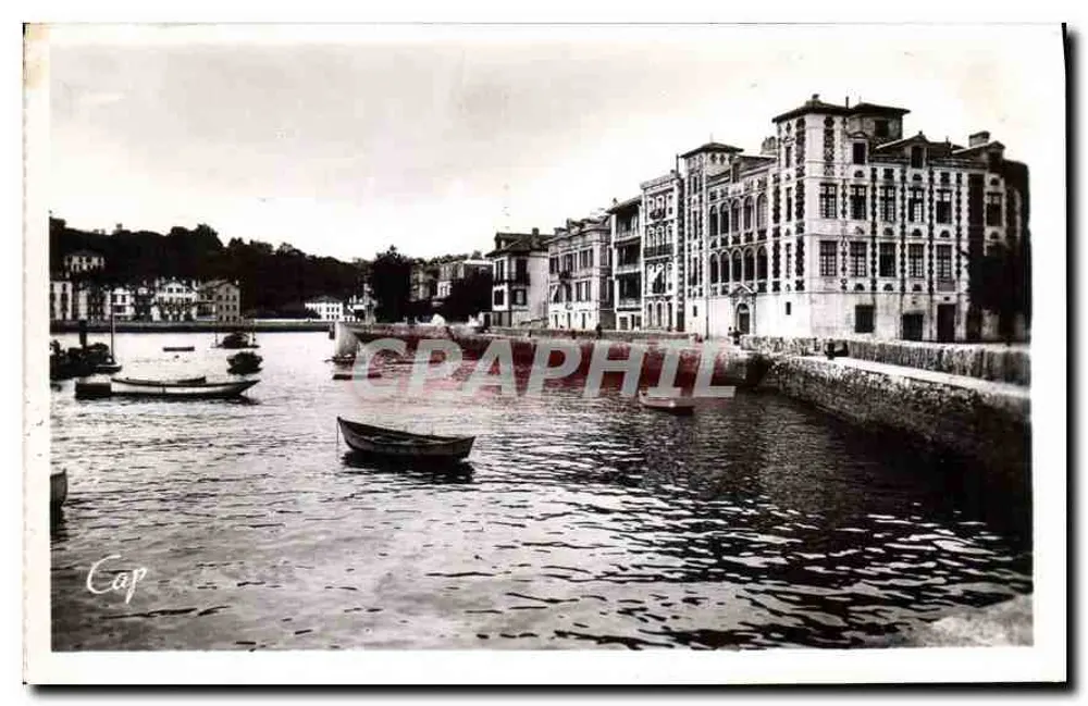 Saint-Jean-de-Luz — A Casa da Infanta — C.A.P. Photo Paris - Frente