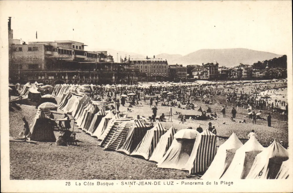 Saint-Jean-de-Luz - Panorama der Strand — Die Basque Küste — Verlag La Perdola, Nr. 28 - Vorderseite