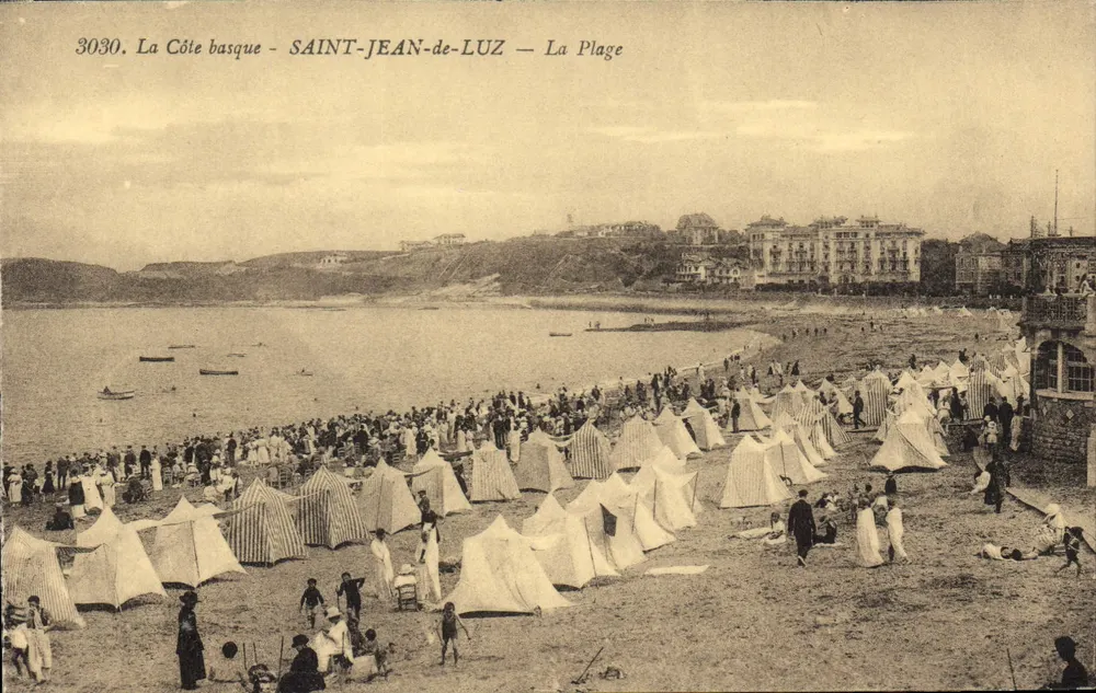 Saint-Jean-de-Luz — A Praia — A Costa Basca - Frente