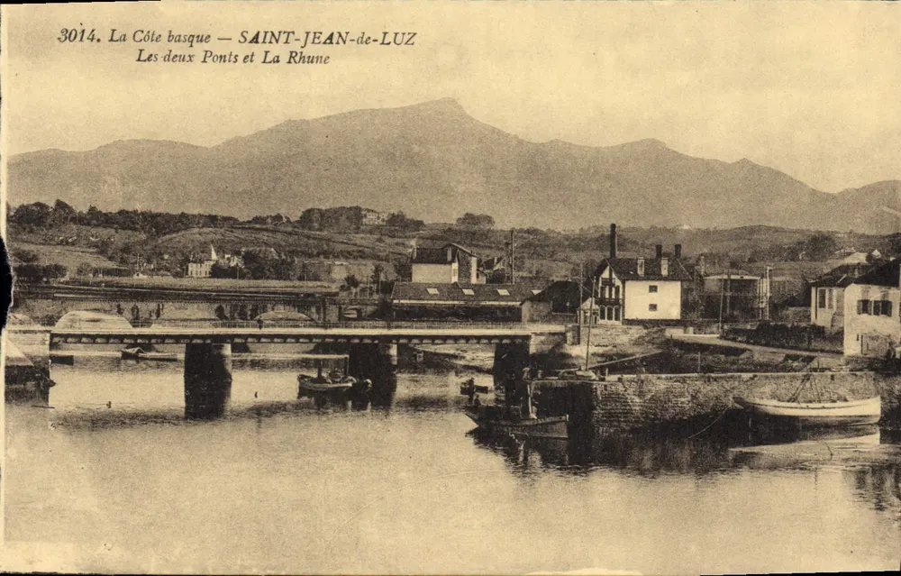 Saint-Jean-de-Luz — Die beiden Brücken und La Rhune — Verlag Bronotype (Gironde) - Vorderseite