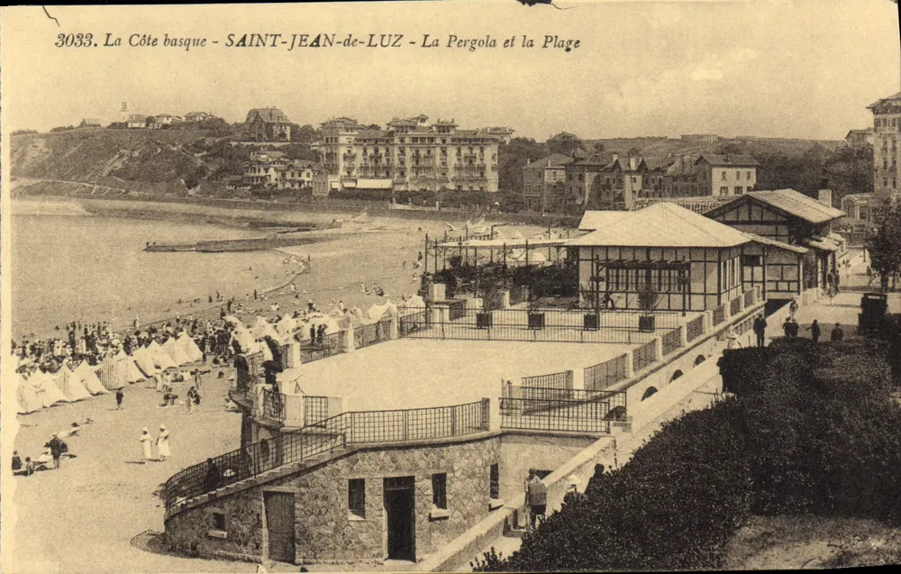 Saint-Jean-de-Luz — Die Pergola und der Strand — Bromotype Gauthreau, Larron (Cirondelle) - Vorderseite