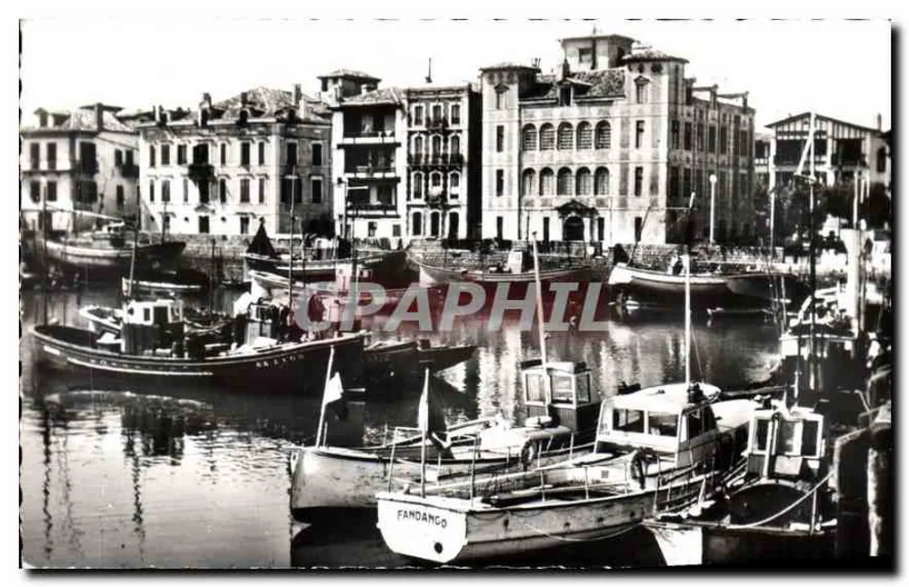 Saint-Jean-de-Luz — Der Hafen und das Haus der Infantin — Verleger C. Varachal - Vorderseite