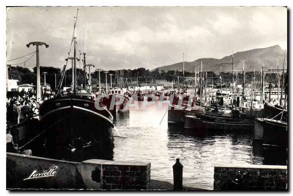 Hafen von Saint-Jean-de-Luz — Ansicht des Hafens mit Booten — L. Lavielle - Vorderseite