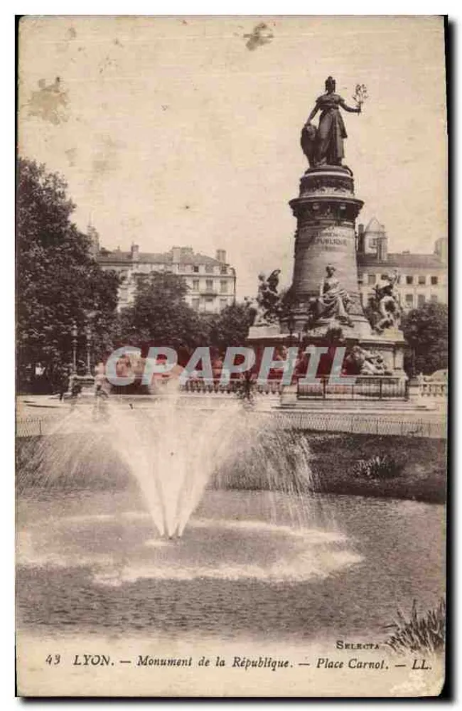 LYON — Monumento da República — Praça Carnot — Selecta — n°49 - Frente