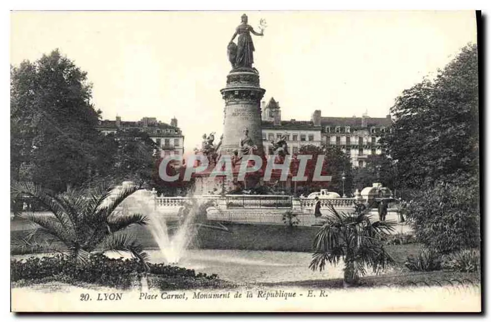 Lyon - Praça Carnot, Monumento da República - E.R. - Frente