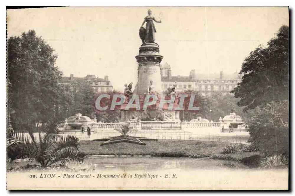 LYON - Plaza Carnot - Monumento a la República - E. R. - Anverso