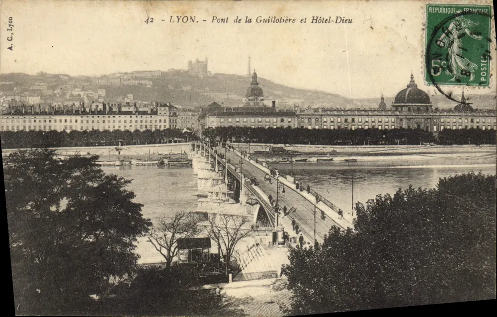 LYON - Brücke Guillotière und Hôtel-Dieu — A. C. Lyon, n°42 - Vorderseite