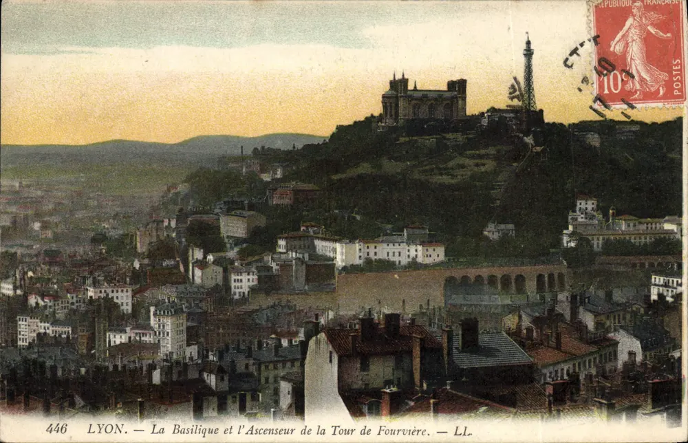 LYON — Die Basilika und der Aufzug der Fourvière-Turm — LL. — Nr. 446 - Vorderseite