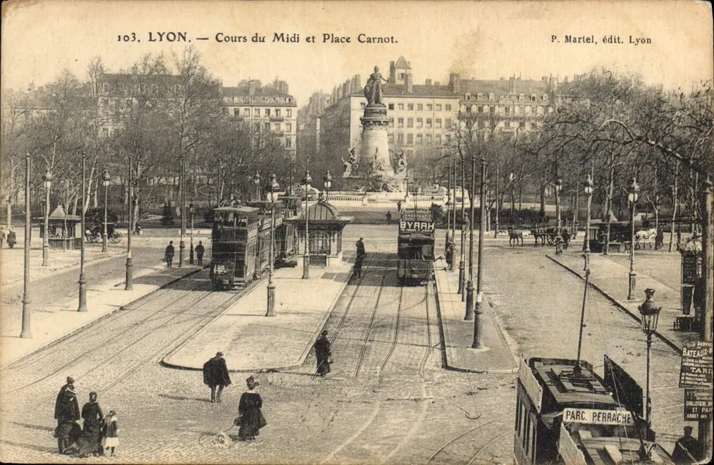 LYON — Cours du Midi e Place Carnot — P. Martel, editor Lyon - Frente