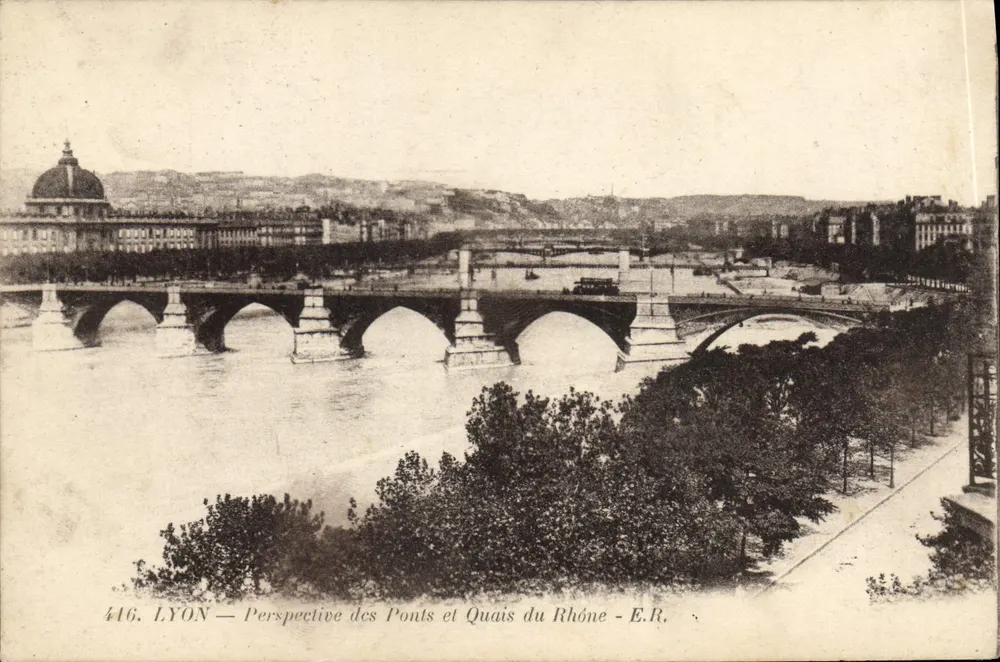 LYON — Prospettiva dei Ponti e dei Moli del Rodano — E.R. n°446 - Recto