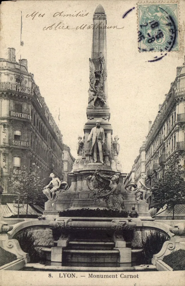 LYON — Monument Carnot — P. Marchet, edição Lyon, n°8 - Frente