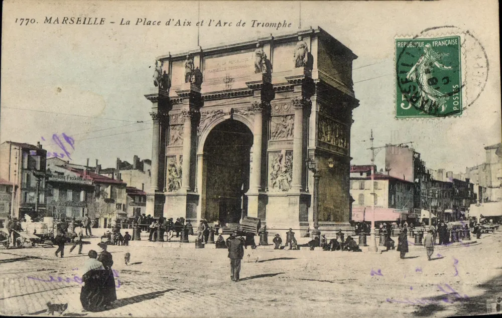 Marseille — A Praça de Aix e o Arco do Triunfo — editor desconhecido, número de série não visível - Frente