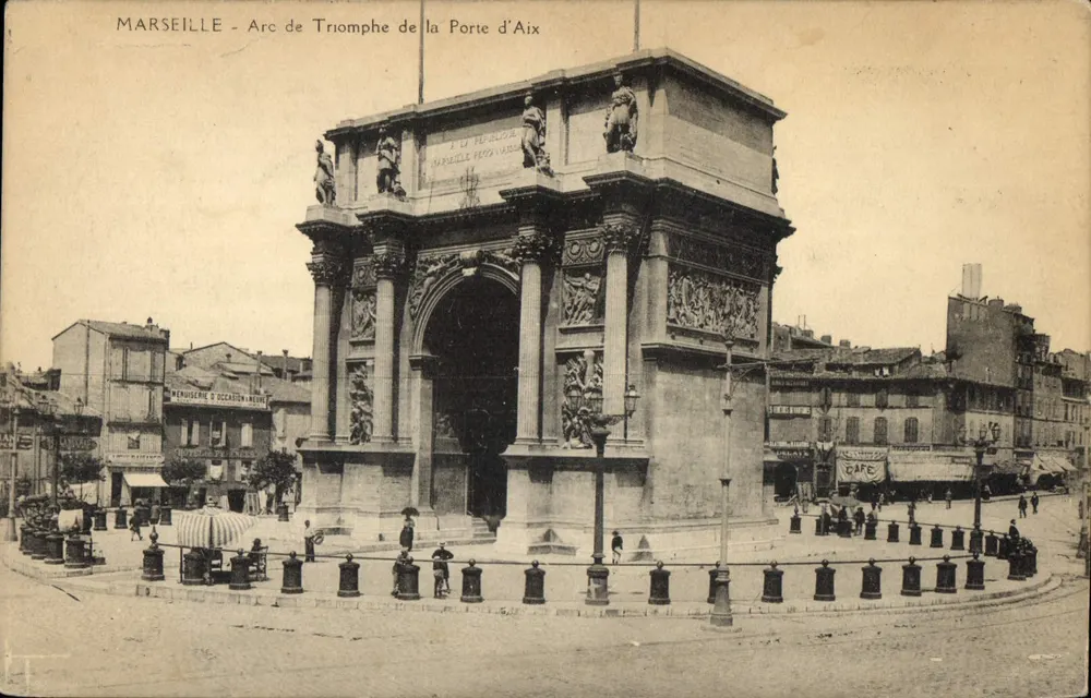 Marselha - Arco do Triunfo da Porta de Aix — editor Les Dames de Bon-Secours, n° 1533 - Frente