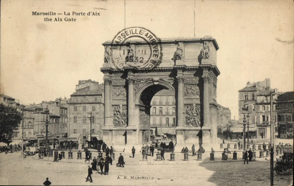 Marseille — A Porta de Aix — A.R. Marseille - Frente