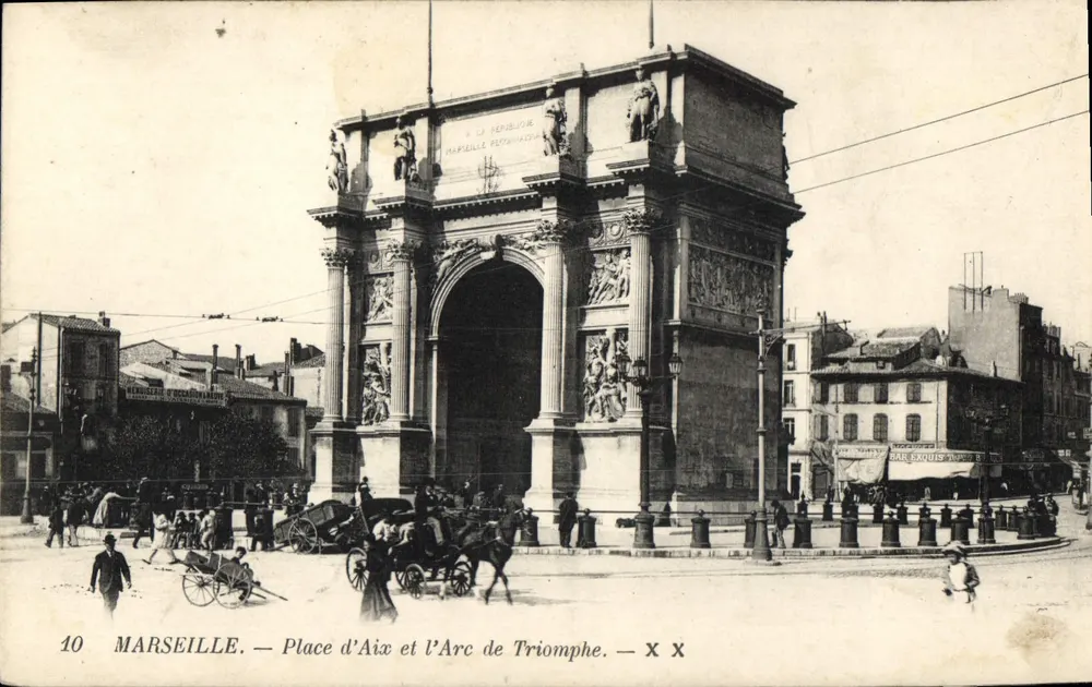 Marselha — Praça de Aix e o Arco do Triunfo — editor desconhecido, n° 10 - Frente