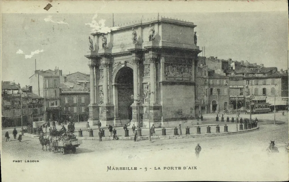 Marseille — La Porte d'Aix — Phot Lagour - Frente