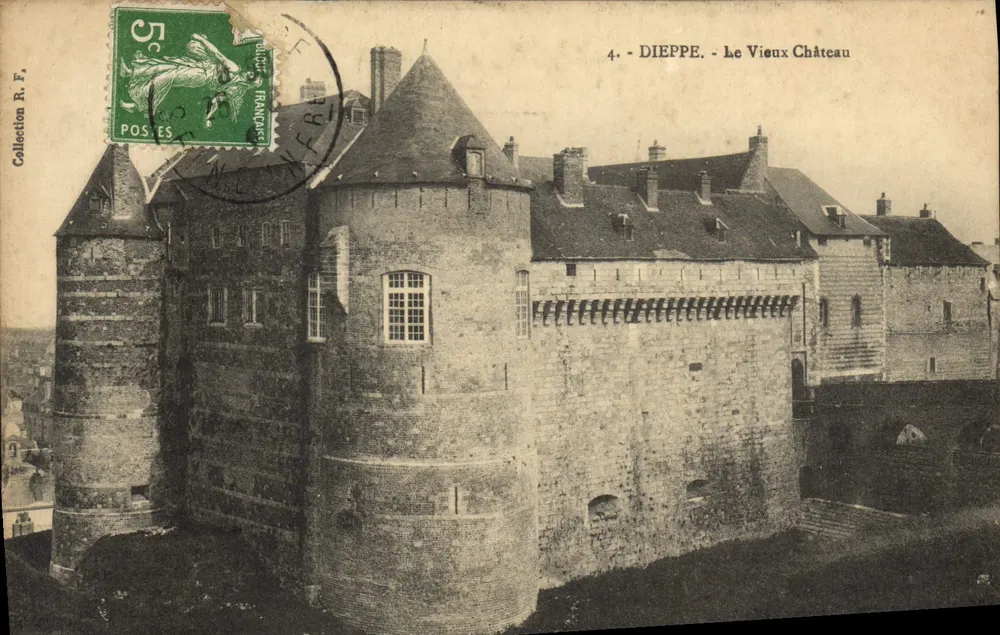Dieppe - O Velho Castelo — Coleção R. F. — n°4 - Frente