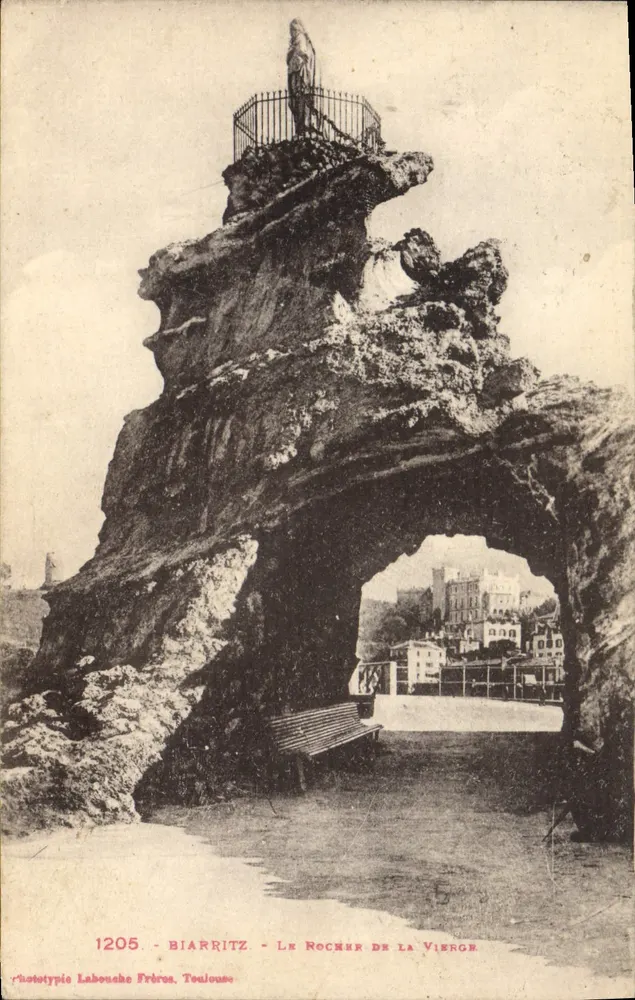 Biarritz - O Rocher de la Vierge — fototipia Labouche Frères, Toulouse, n°1205 - Frente