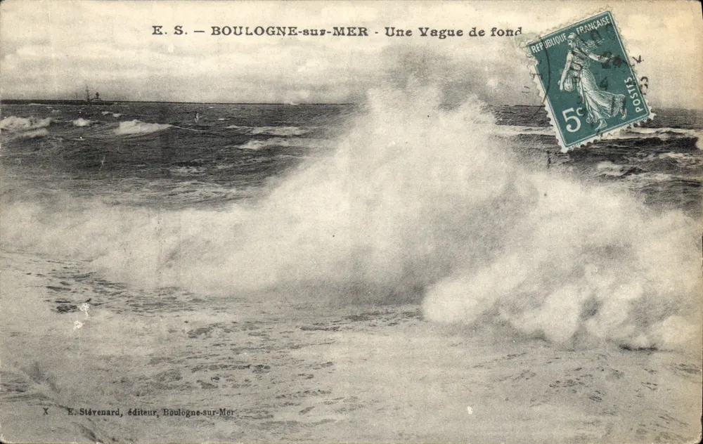 Boulogne-sur-Mer — Eine Hintergrundwelle — E. S. Stévenard, Verleger - Vorderseite