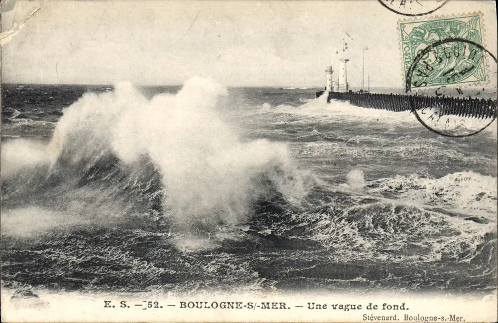 Boulogne-sur-Mer — Une vague de fond — Stévenard, Boulogne-s.-Mer, n°52 - Vorderseite