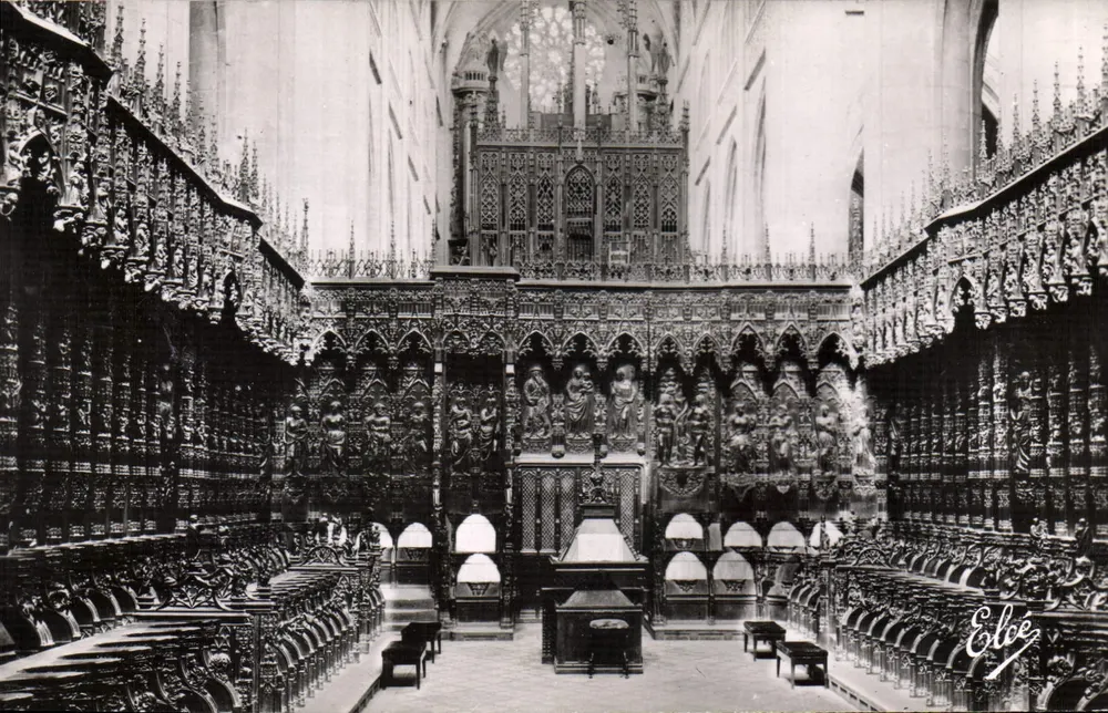 Der Chor der Kathedrale von Auch — Ansicht des Hauptaltars — Verlag Elée - Vorderseite
