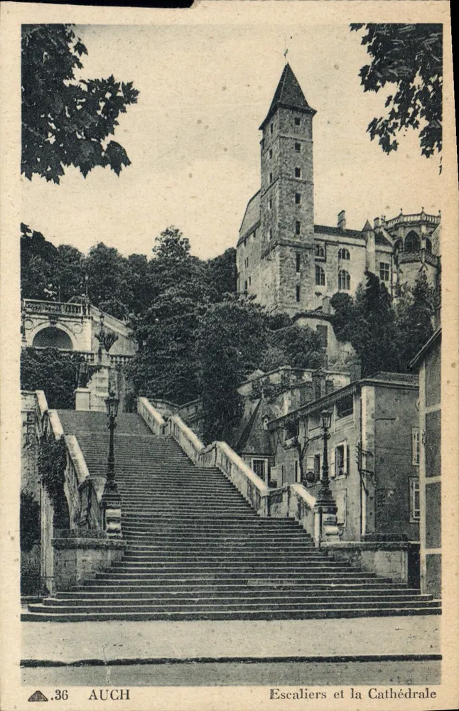 Auch — Escaliers et la Cathédrale — CI DES ARTES PHOTOMECHANIQUES - Frente