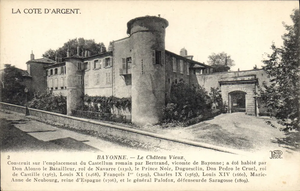 Bayonne — O Castelo Velho — ND Phot. - Frente