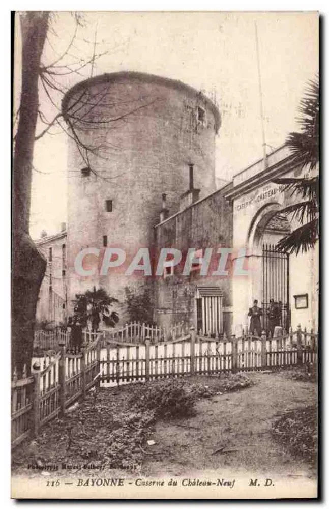 Bayonne - Caserne du Château-Neuf — Phototypie Marcel Galbey, Bordeaux, n° 116 - Recto