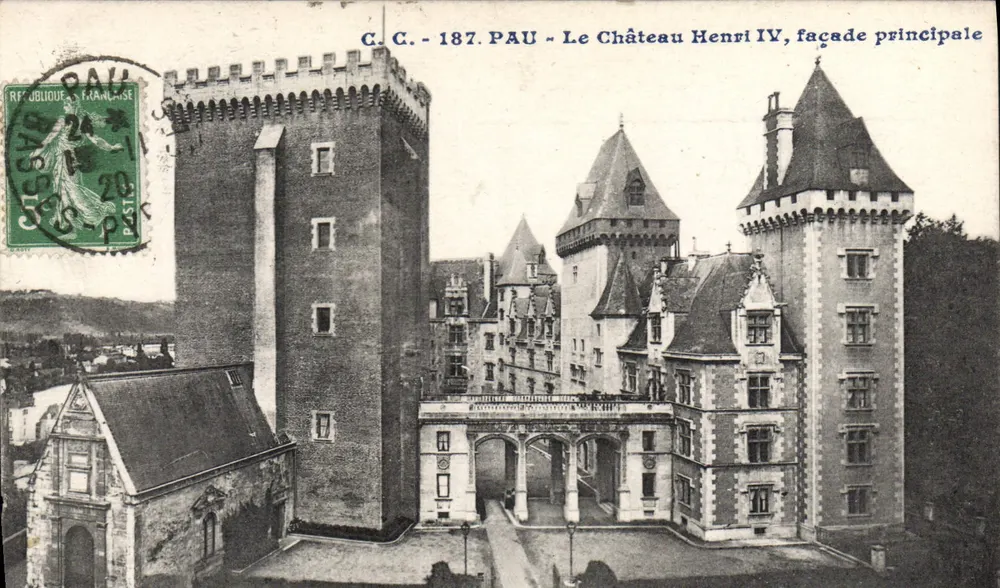 Pau - Schloss Henri IV, Hauptfassade — C.C. - 187. — Verlag C.C. - Vorderseite