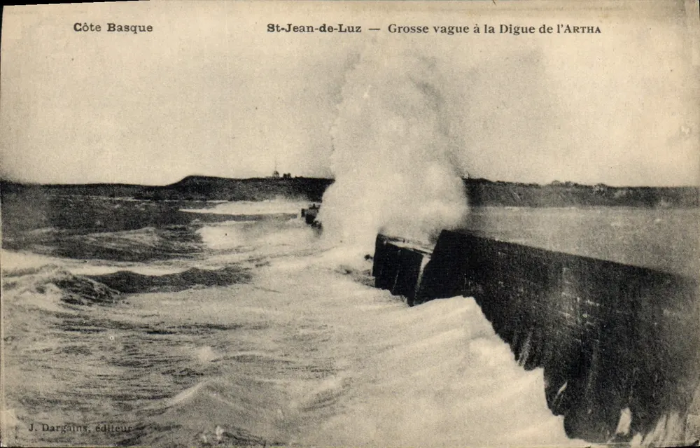 St-Jean-de-Luz — Große Welle an der Artha-Düne — J. Dargains, Verlag - Vorderseite
