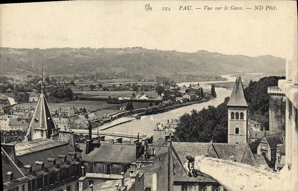 Pau — Vista do Gave — ND Phot. - Frente