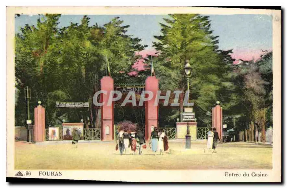 फोरास — कैसिनो के प्रवेश - आगे
