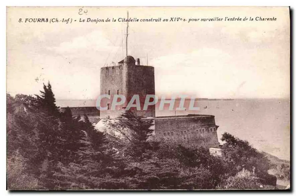Fouras (Charente-Inférieure) — Wieża twierdzy zbudowana w XIV wieku do nadzoru nad wejściem do Charenty — J. Nozaïs, wyd. - Awers