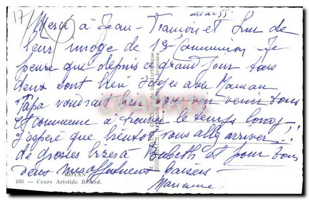Place Aristide Briand em Royan — vista da rua principal com jardim central — Tito - Verso