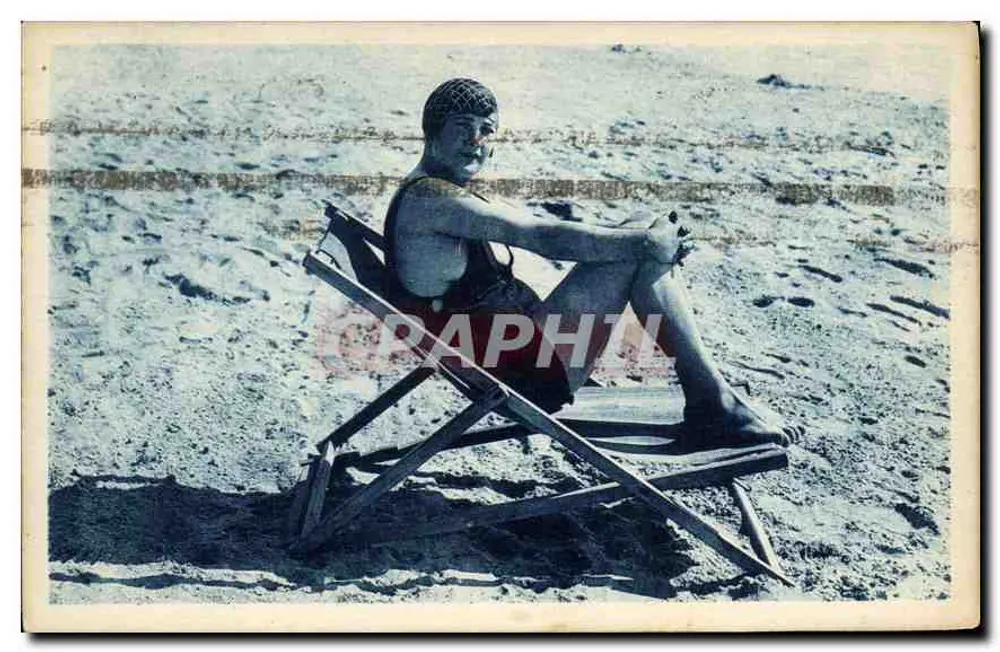 Homem em maiô em cadeira de praia — Royan — Fototipia A.D.La - Frente