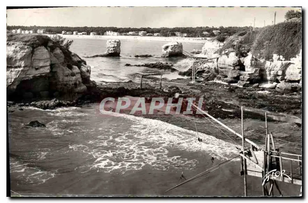Les Rochers de Vallières — Zwischen Royan und St-Georges (Charente-Intérieure) — Éditions Artisitiques Marceau Carrière - Vorderseite