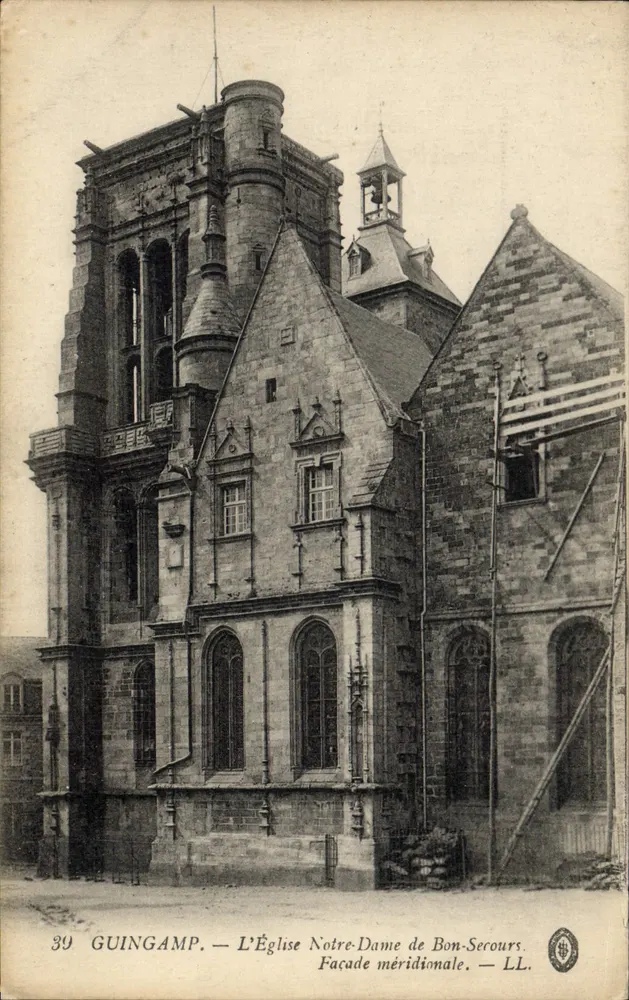 Guingamp — Igreja de Nossa Senhora de Bon-Secours. Fachada meridional — LL. N° 39 - Frente